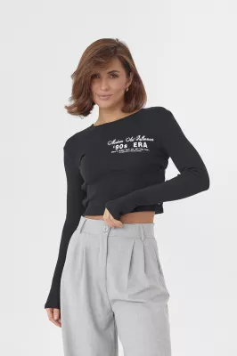 Трикотажная кофта в рубчик с принтом - 8735 черная